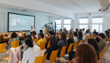 Where Is the Hive? Reflections on Psychotherapy, AI, Community, and Staying Human